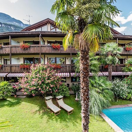 Hotel Arndt Termeno Extérieur photo